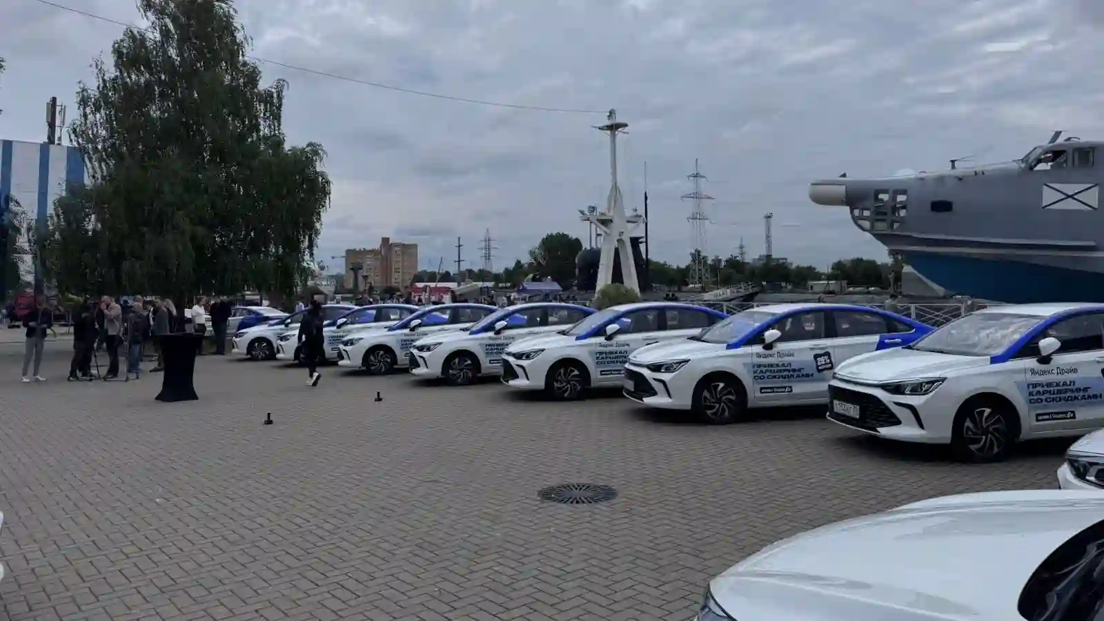 BAIC передал 100 новых автомобилей сервису каршеринг в Калининграде